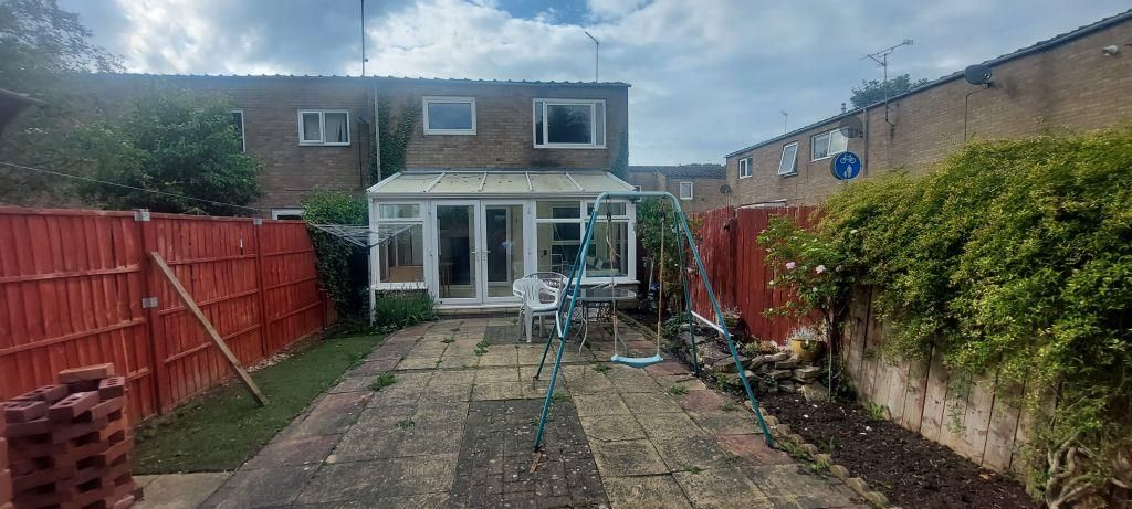 Property photo 2 of 11