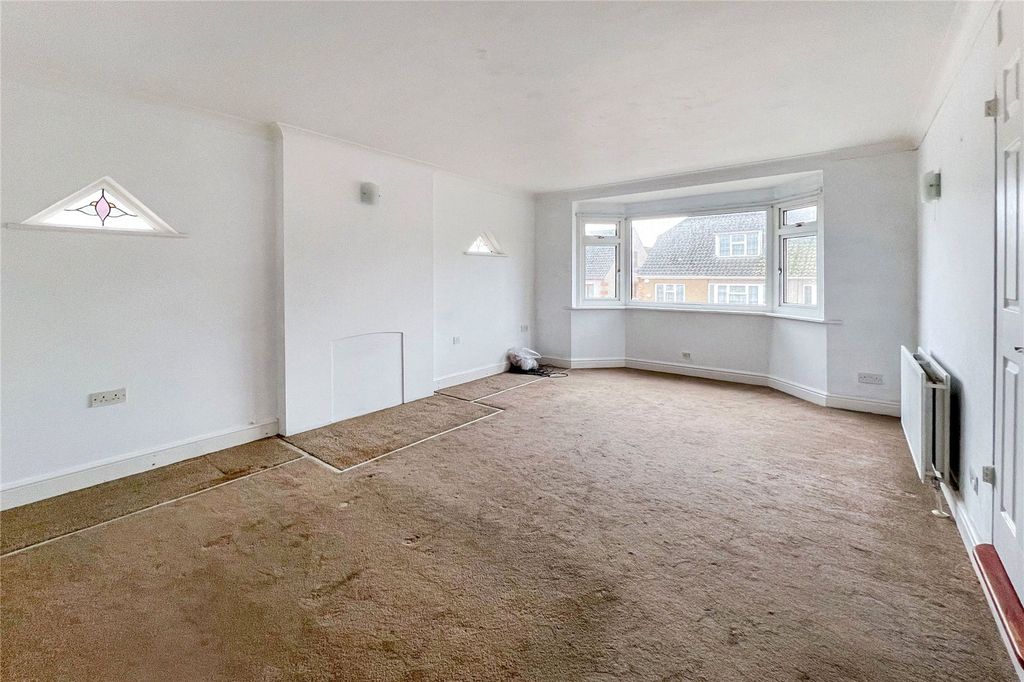 Property photo 2 of 14 Picture No. 02