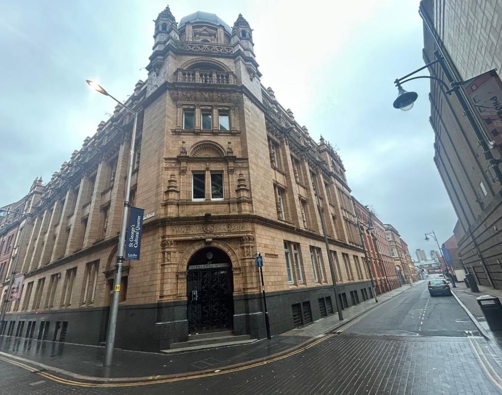 Property photo 1 of 5