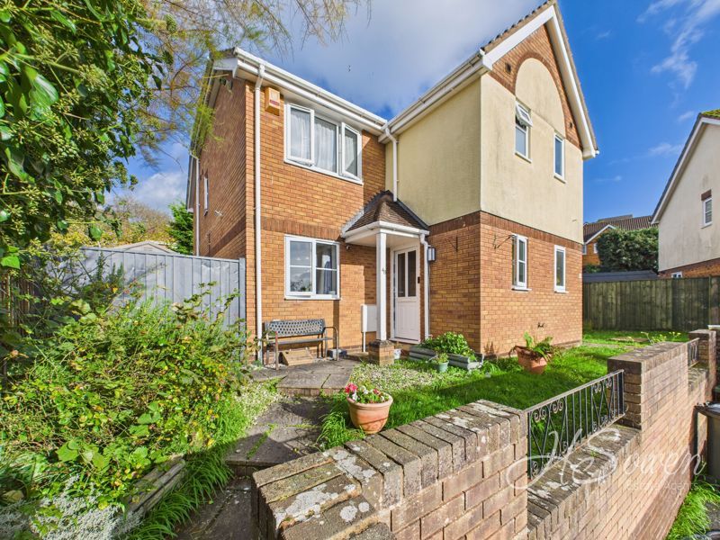 Property photo 1 of 19 Photo 21