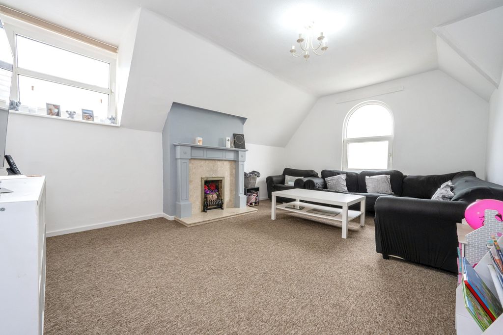 Property photo 2 of 12 Photography