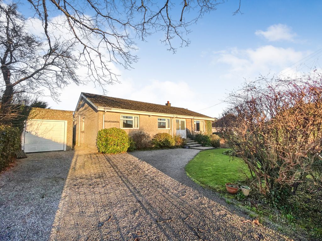 Property photo 1 of 12 Front 