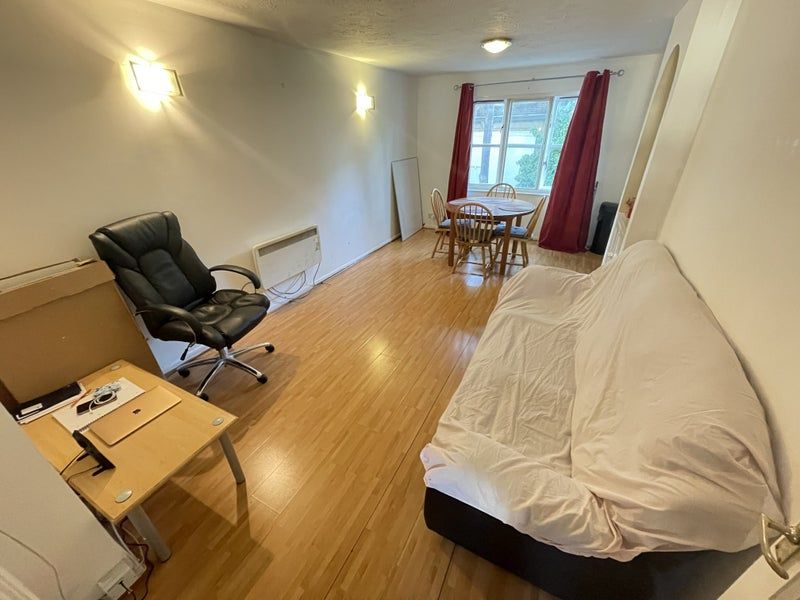 Property photo 2 of 8