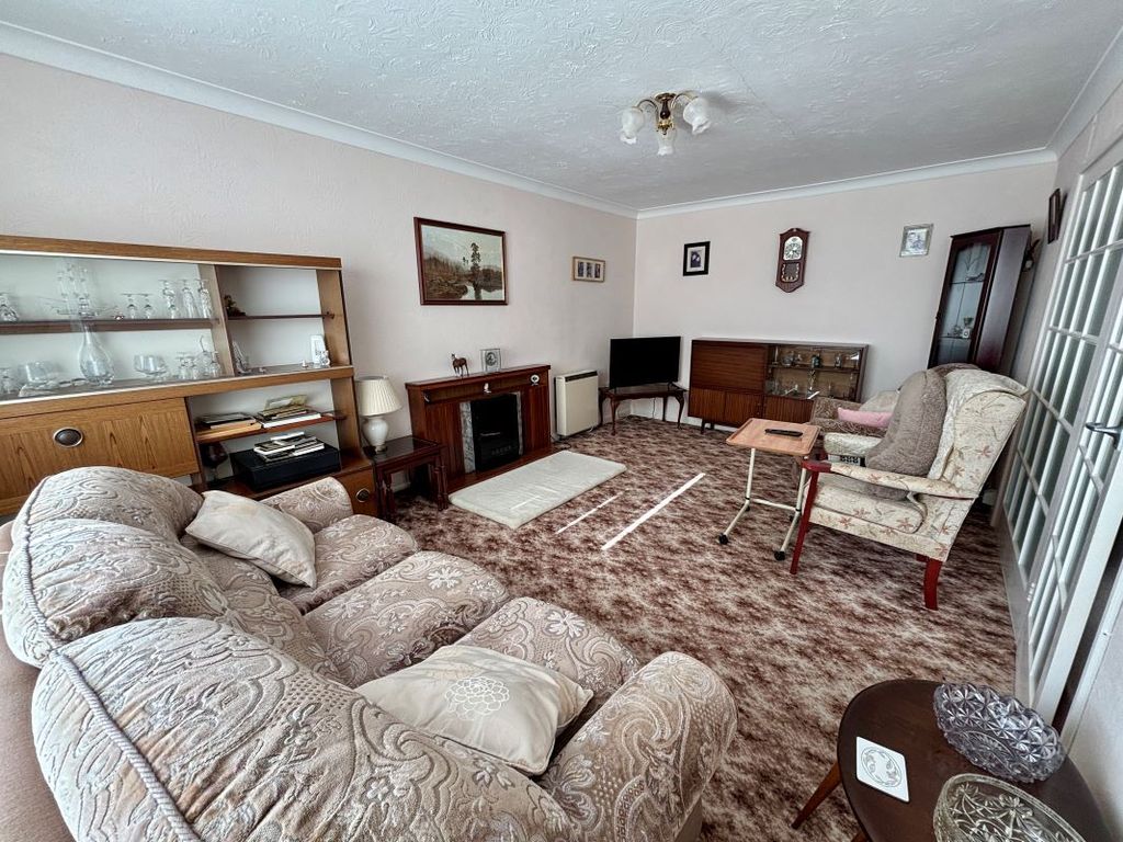 Property photo 3 of 10 Image 3