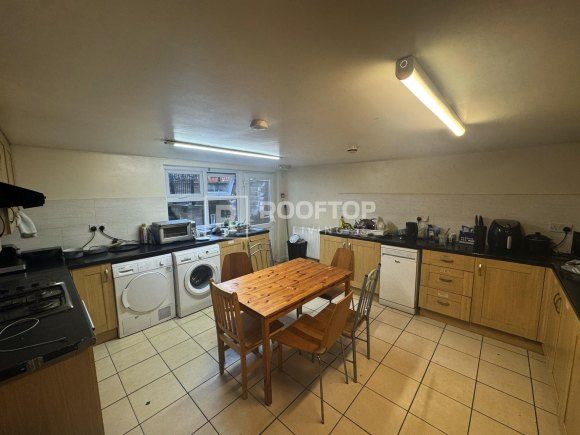 Property photo 1 of 12 8661311.Jpg