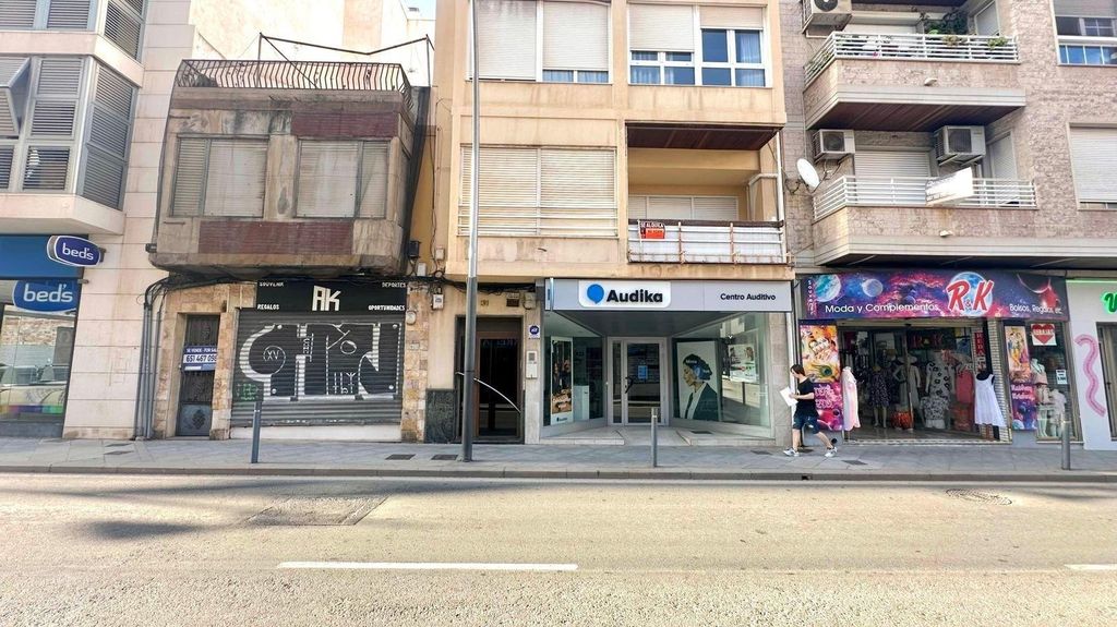 Property photo 2 of 50