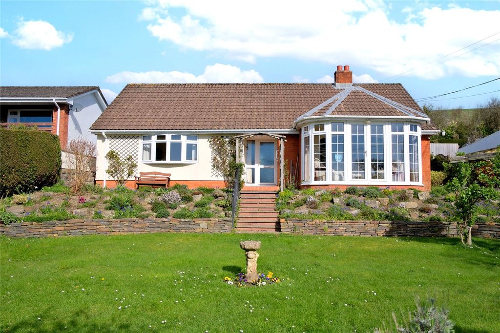 Property photo 1 of 27 Picture No. 38
