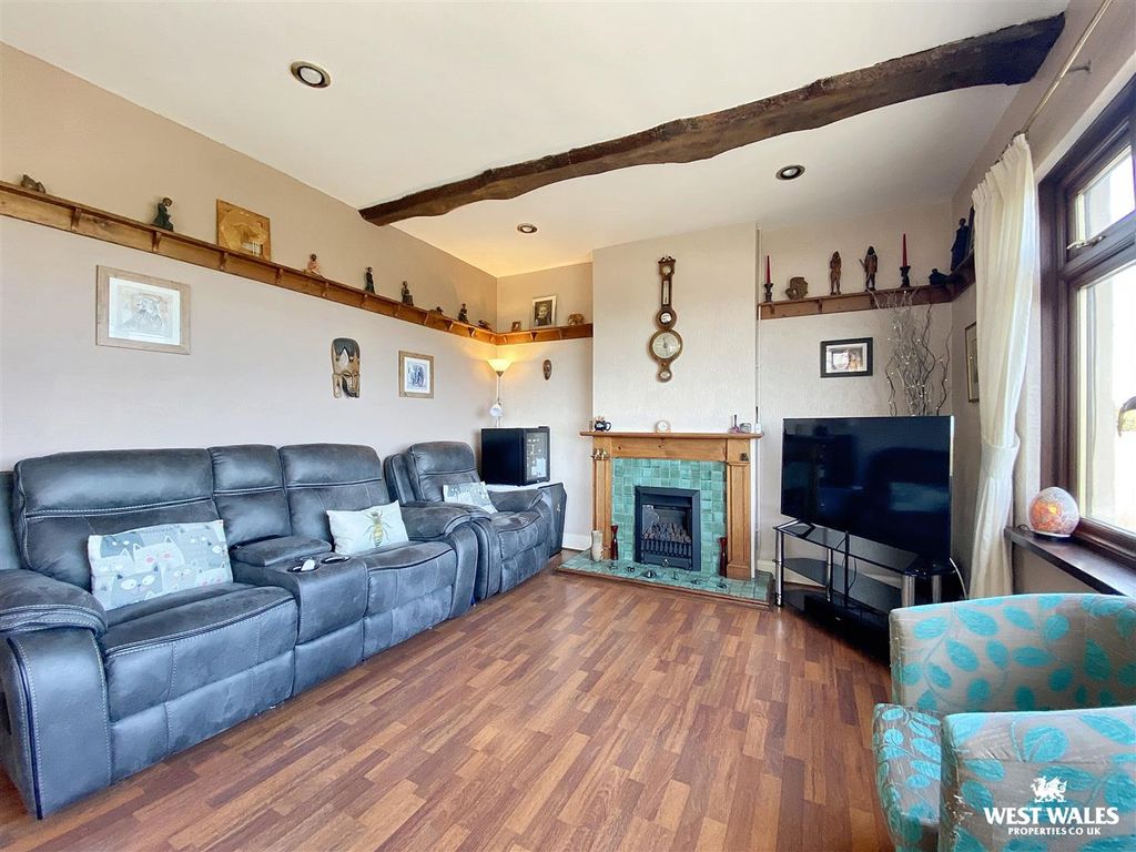 Property photo 3 of 24 Img_7437.Jpg