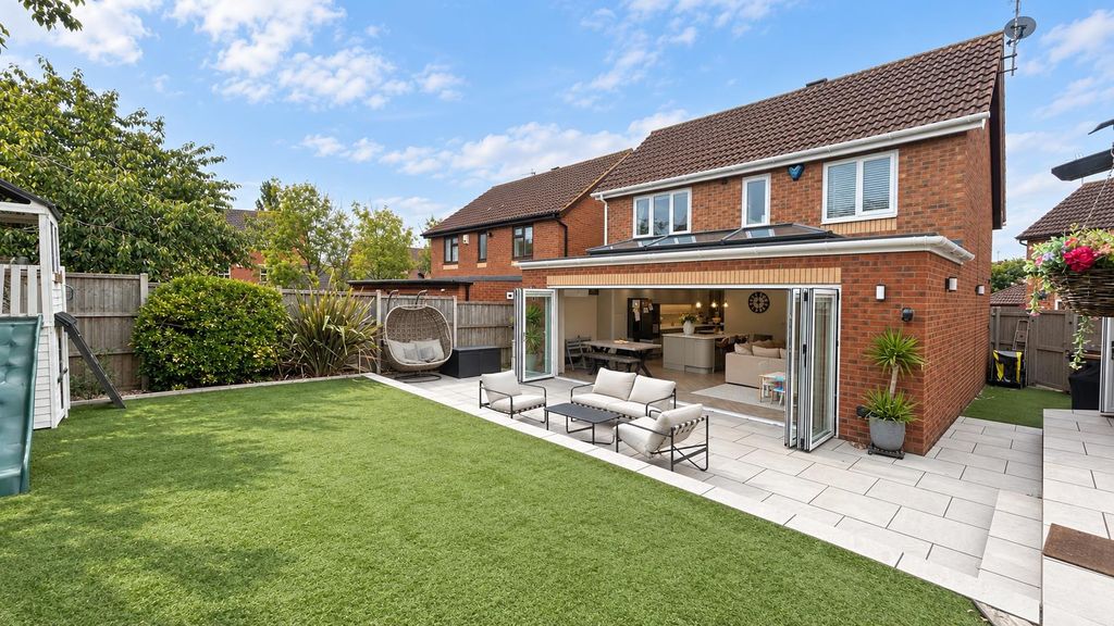 Property photo 1 of 36 280Bd362-3D81-4162-A7D8-2A4Ab0D50CE4.Png