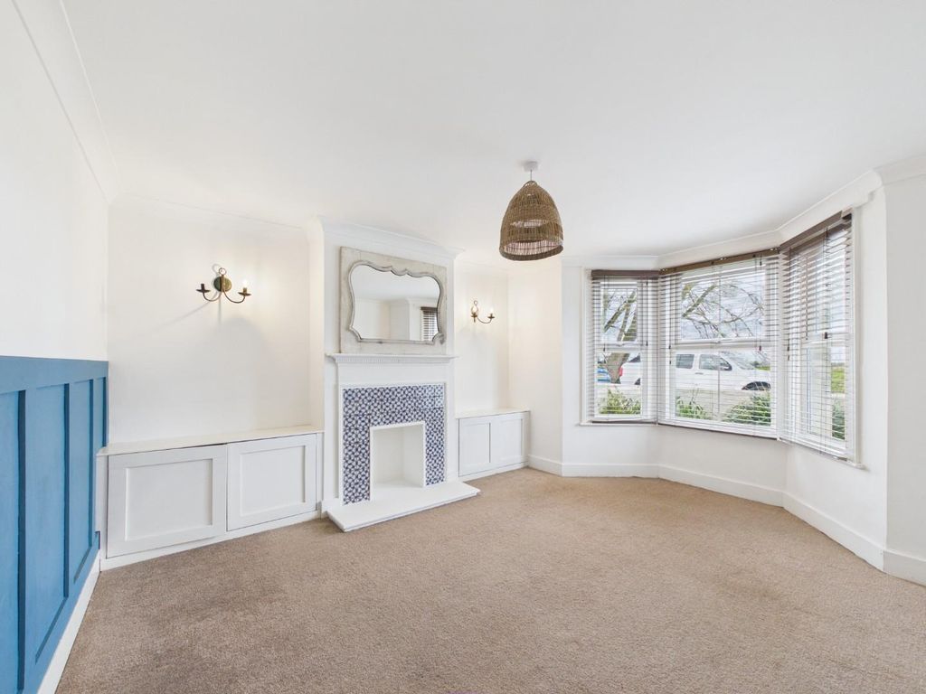 Property photo 3 of 23 Cam05010G0-Pr0065-Still005.Jpg