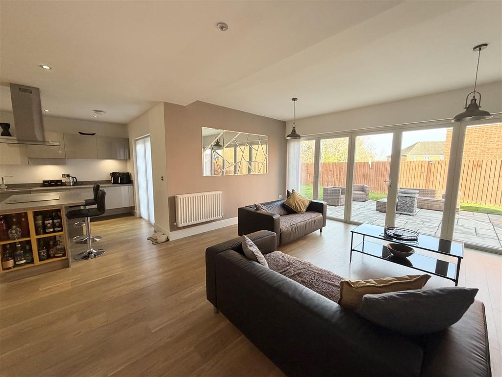 Additional image 4 of 5 bed property for saleGreenbrook Drive, East Rainton, Houghton Le Spring DH5