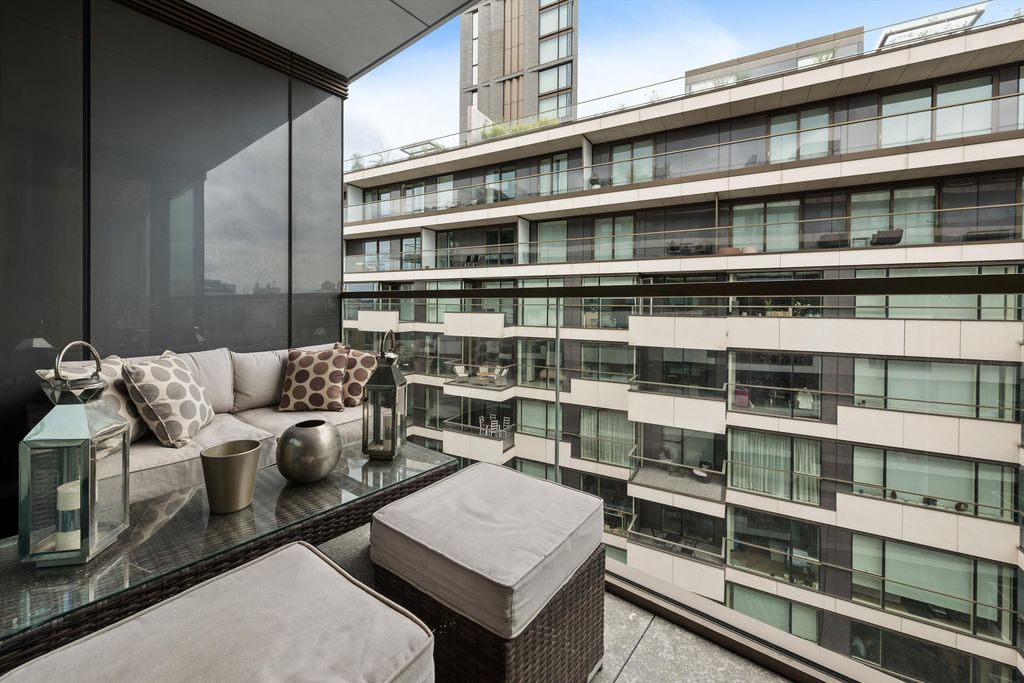 Property photo 3 of 14 Image