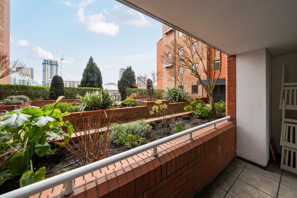 Property photo 3 of 20 Picture No. 18