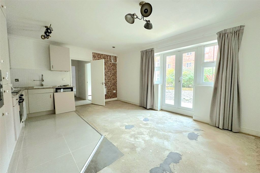 Property photo 2 of 9 Picture No. 08