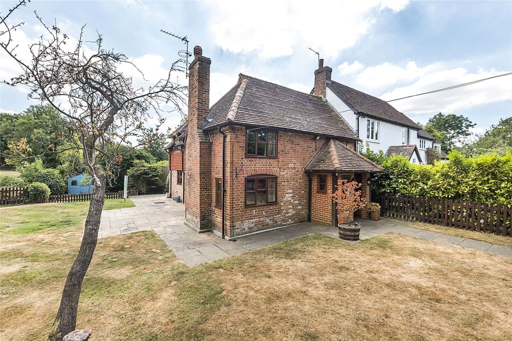 Property photo 2 of 15 Picture No. 18