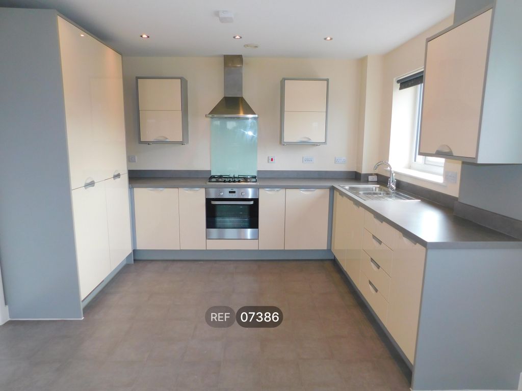 Property photo 2 of 16 Kitchen/Living/Dining Area