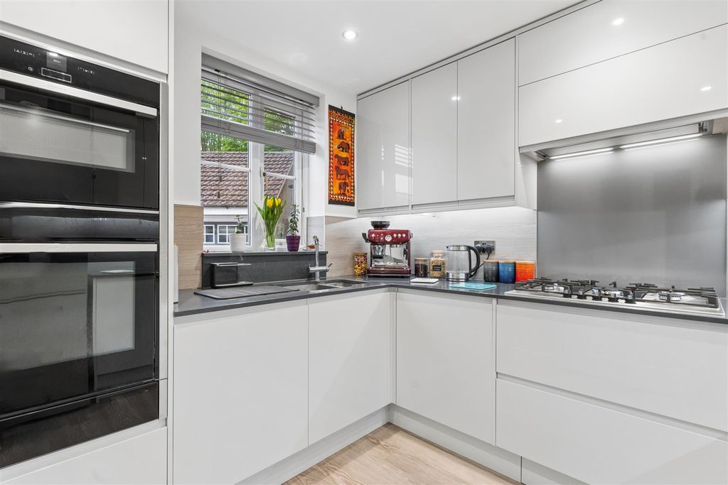 Property photo 2 of 20 Dsc07097-96ee9748Ff25Fd33F2d969664B276685.Jpg