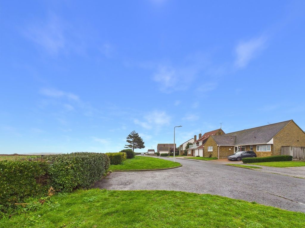 Property photo 1 of 25