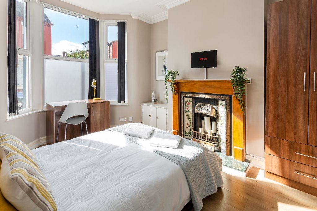 Property photo 3 of 26