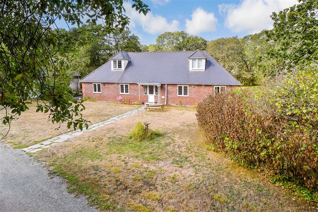 Property photo 1 of 15 External (Web)