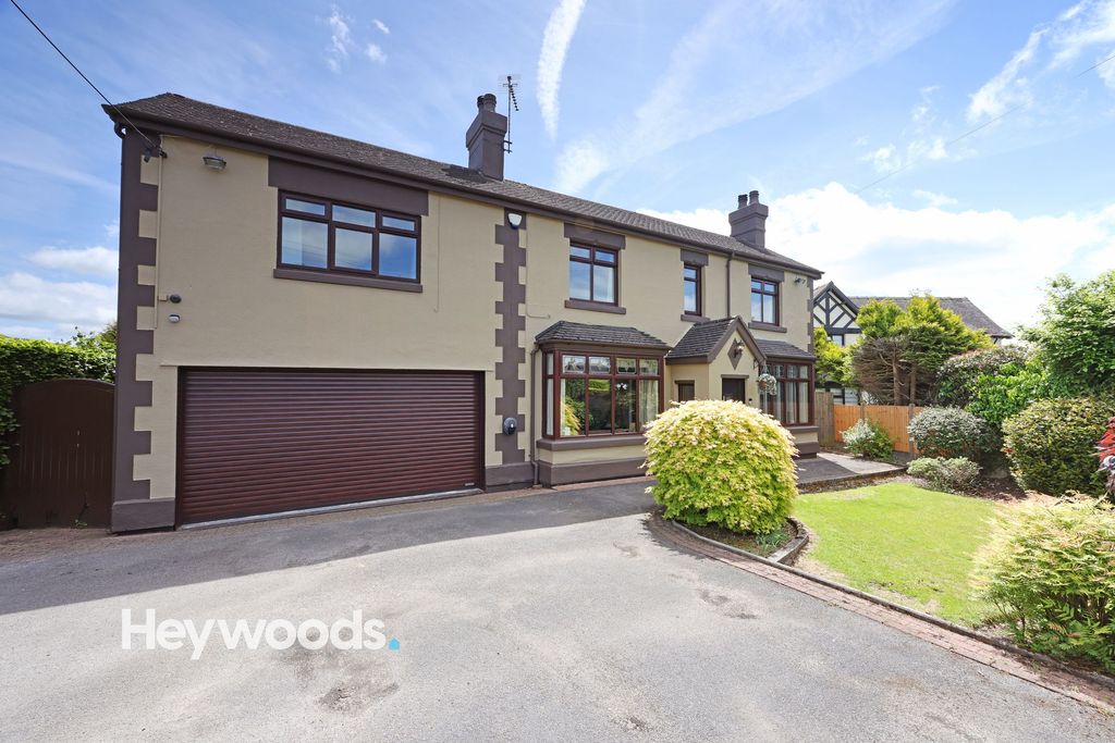 Property photo 2 of 53