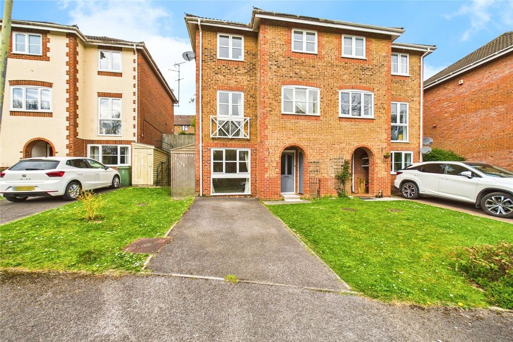 Property photo 1 of 15 Picture No. 19