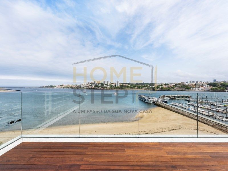 Property photo 3 of 53