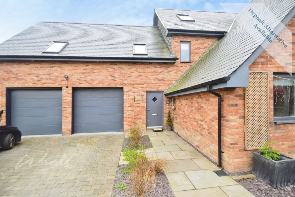 Property photo 1 of 12 Front