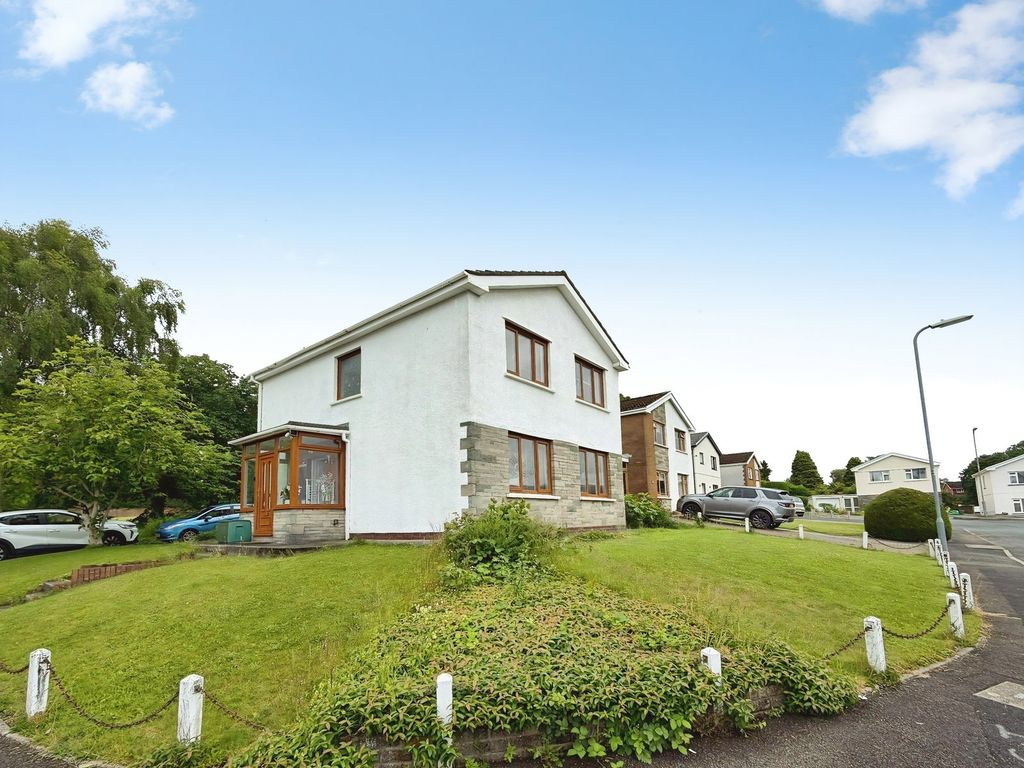 Property photo 1 of 22