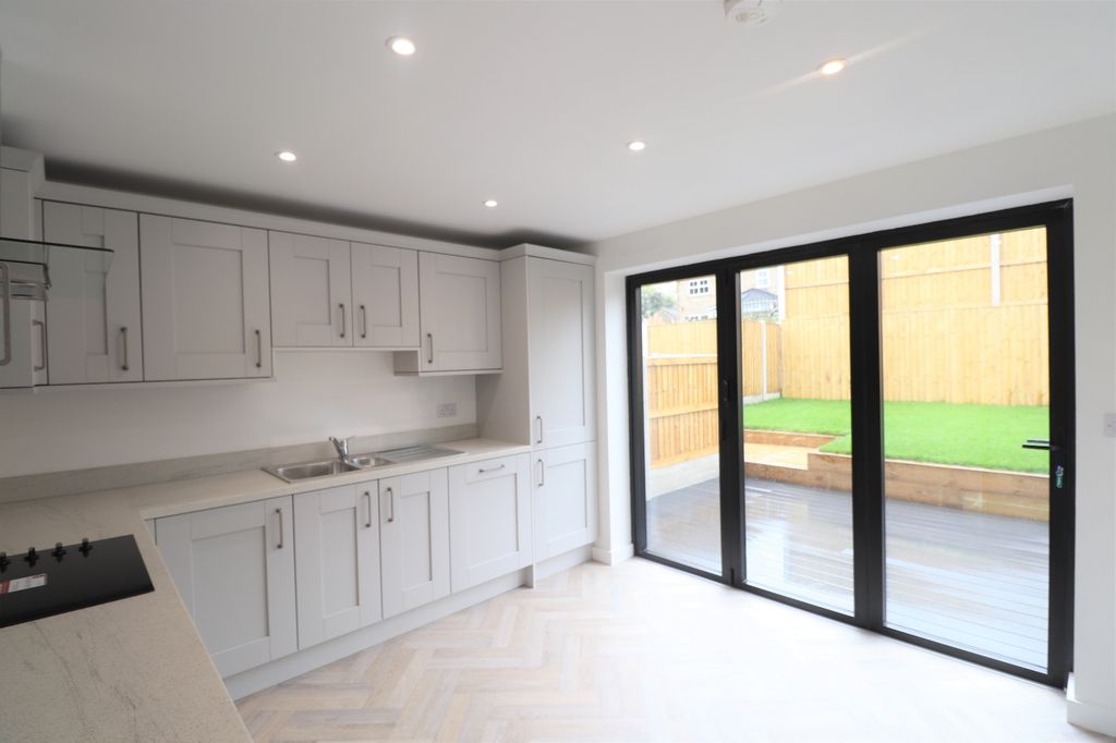 Property photo 2 of 16 0 General