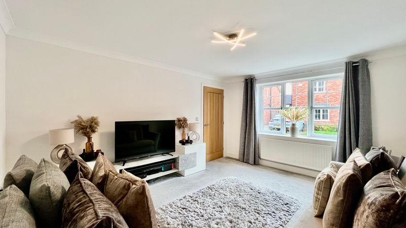 Property photo 3 of 20 Photo 16