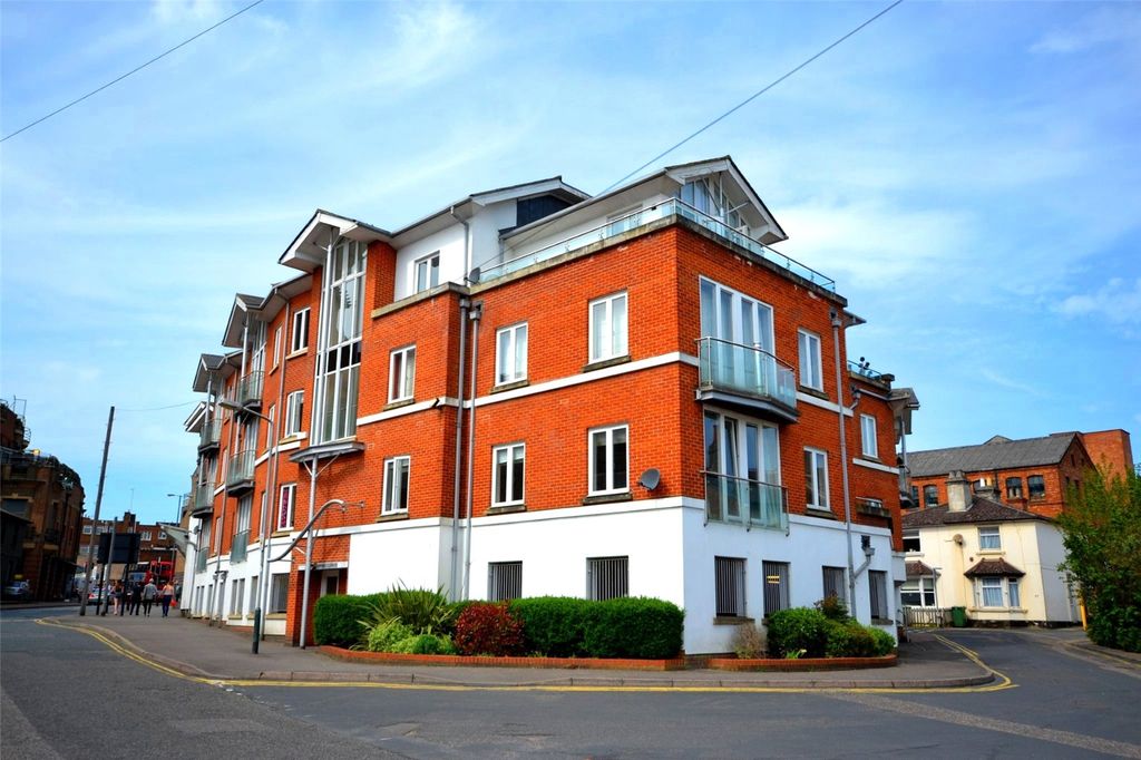 Property photo 1 of 8 Picture No. 01