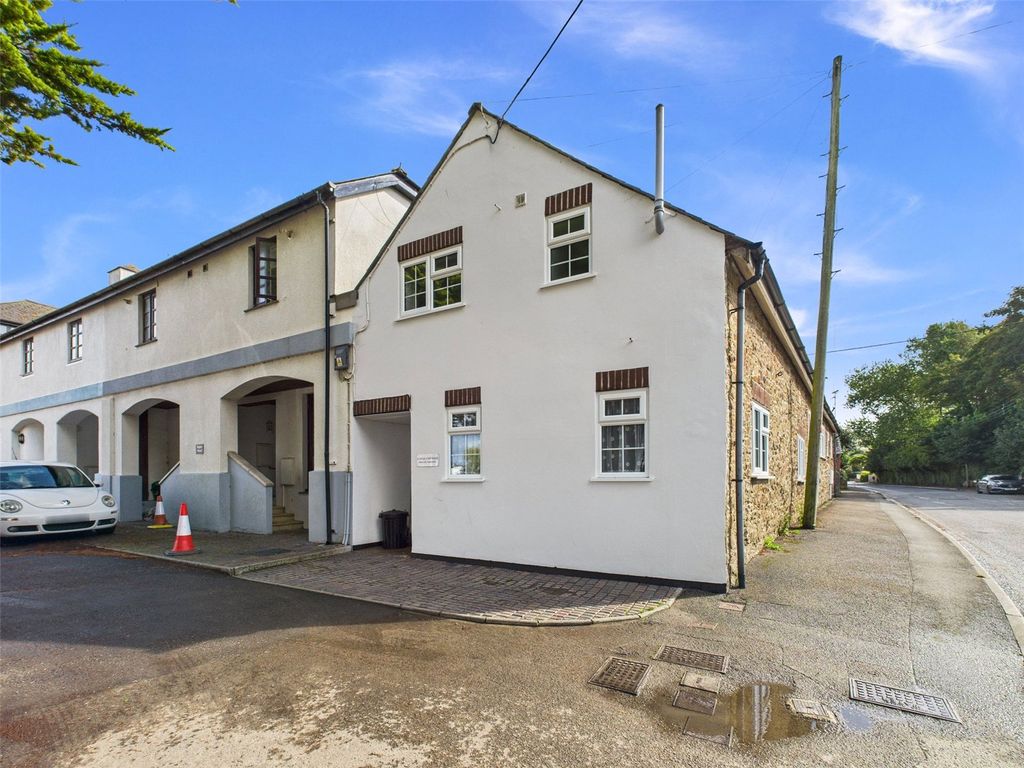 Property photo 1 of 12 Main