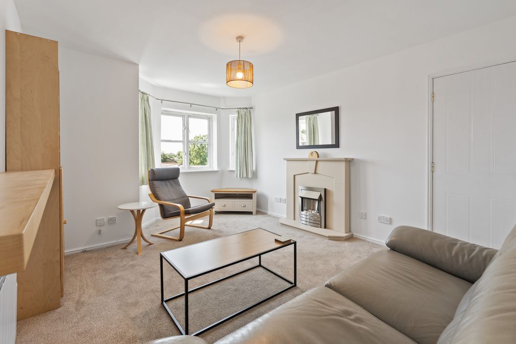Property photo 3 of 14 65 Barkhill Road 10