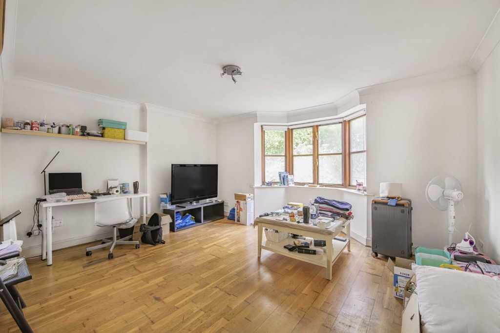 Property photo 2 of 4