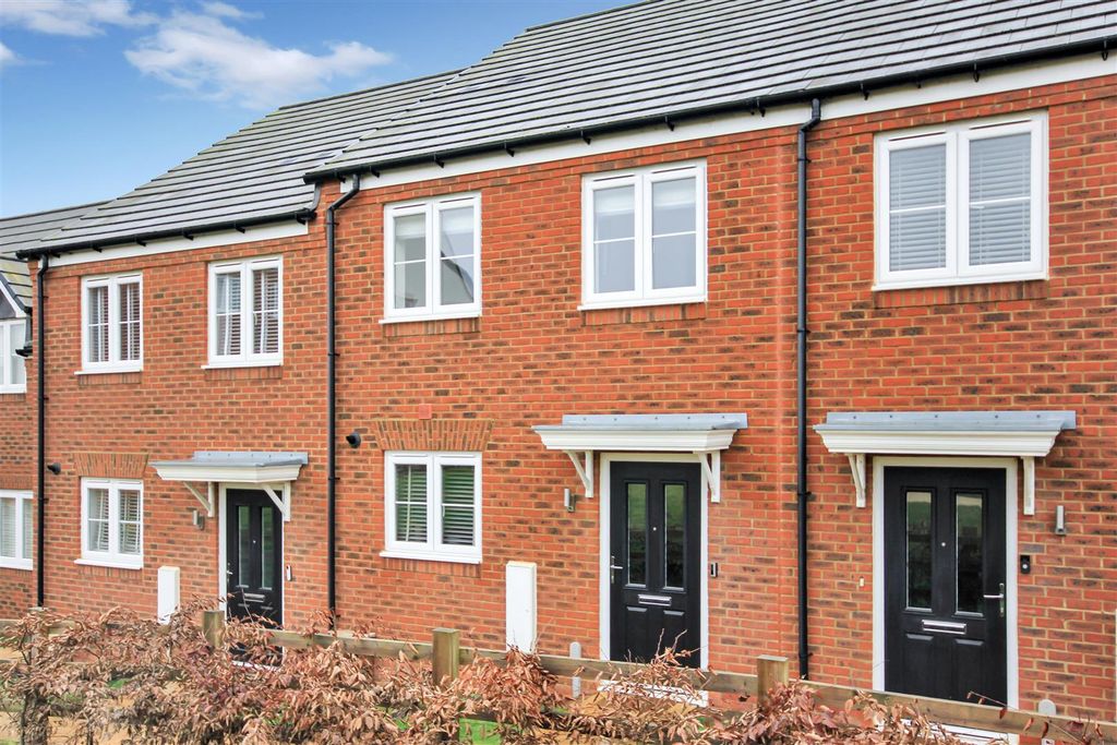 Property photo 1 of 11 Front 1.Jpg