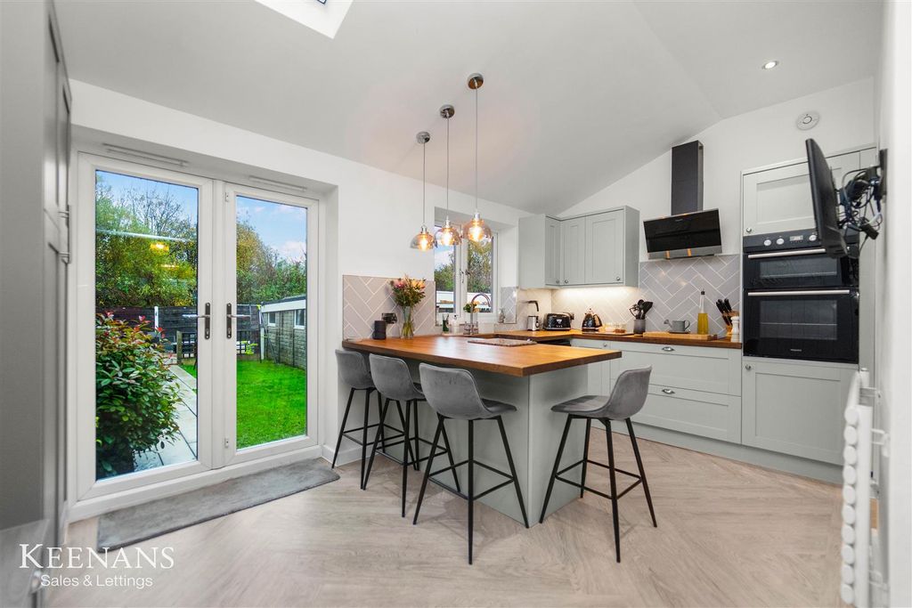 Property photo 2 of 58 2.Jpg