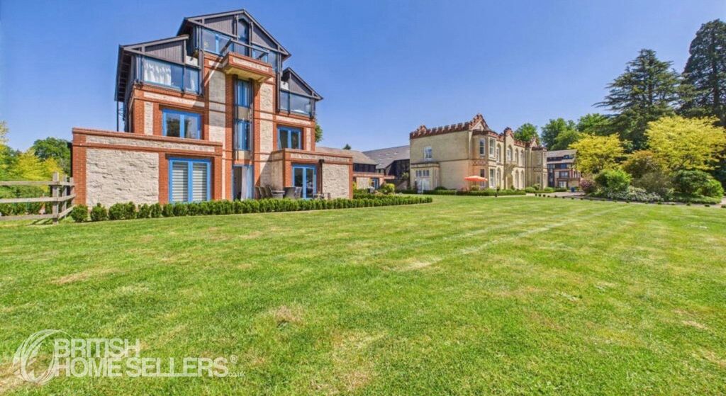 Property photo 1 of 29 Picture No. 35