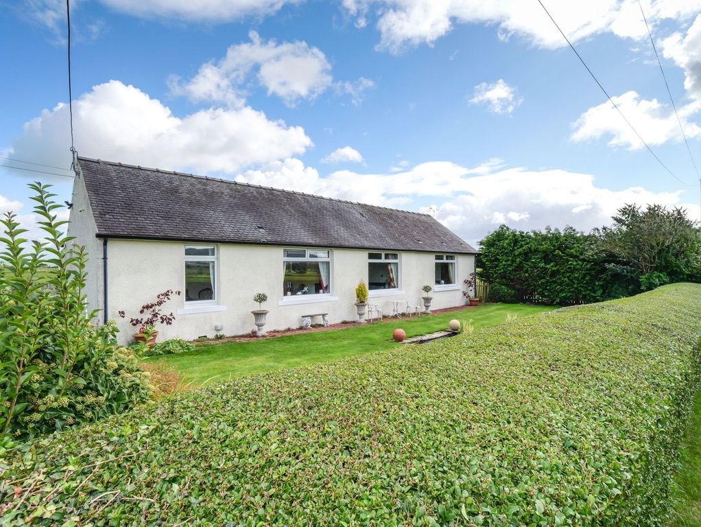 Property photo 2 of 36