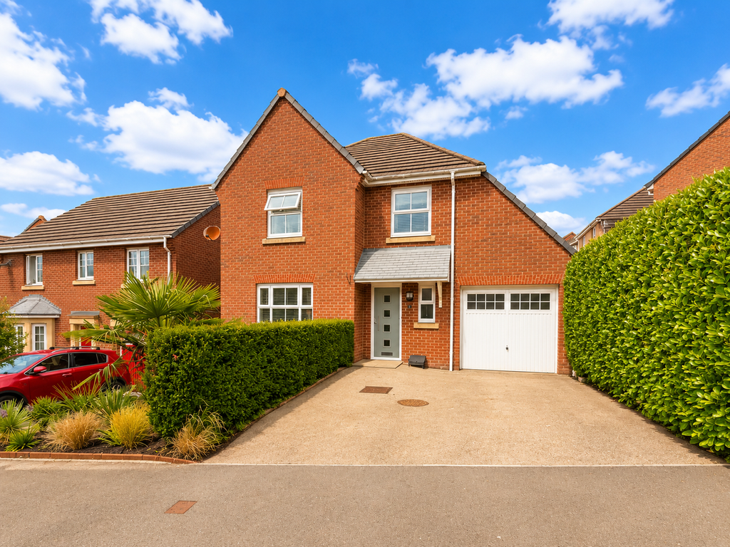 Property photo 1 of 32 1Bd0587B-F491-44Bb-80C4-3D7Ec577F50F