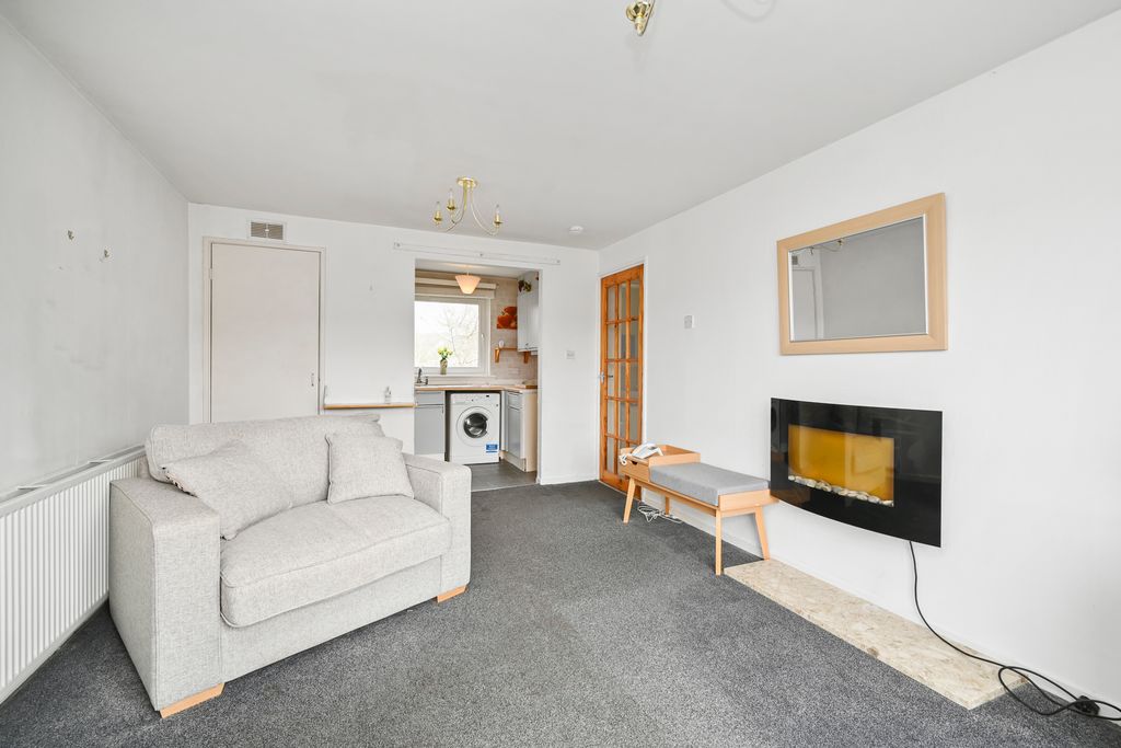 Property photo 3 of 10 Property Image 3