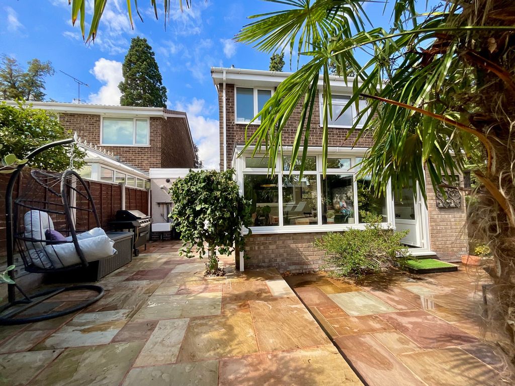 Property photo 2 of 26