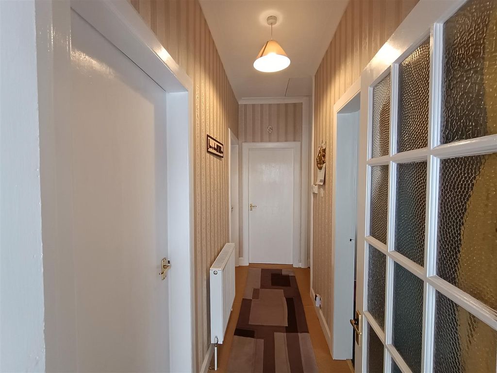 Property photo 2 of 13 Hall