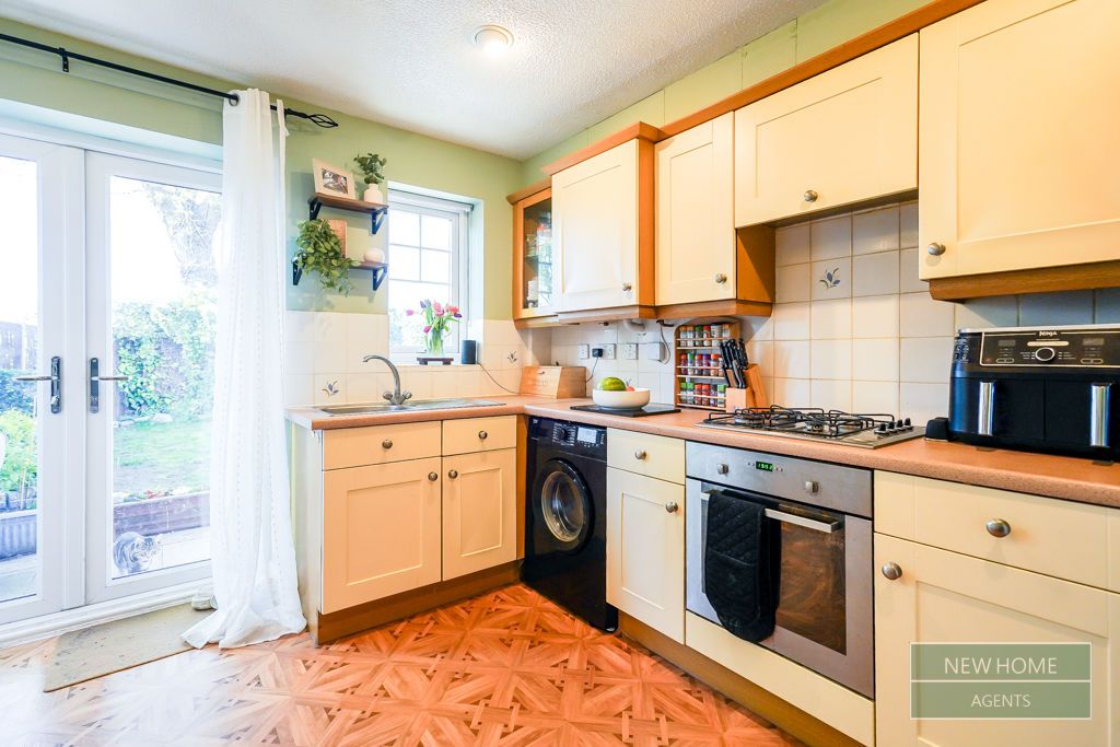 Property photo 2 of 15 Photo 4