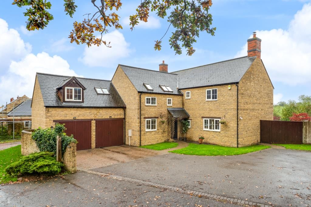Property photo 1 of 49 2A Woodlands Lane, Great Oakley (58 Of 60).Jpg