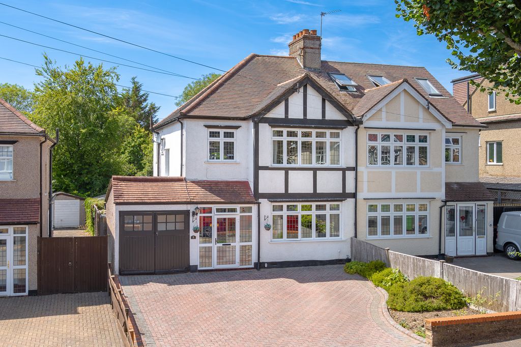 Property photo 1 of 19
