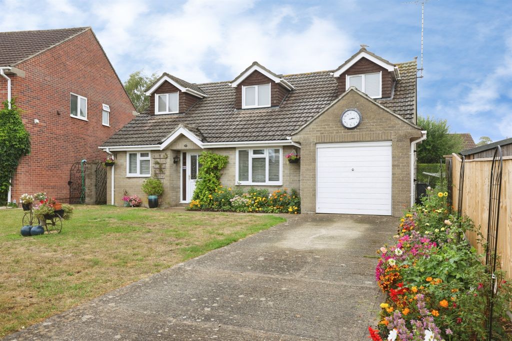 Property photo 1 of 18