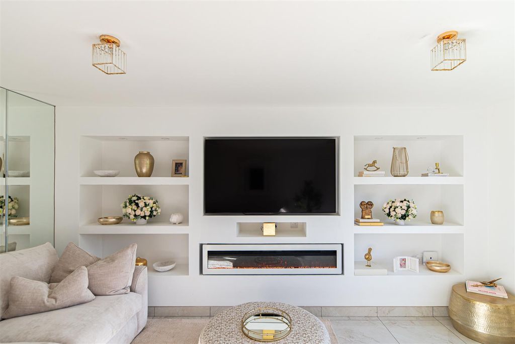 Property photo 3 of 48 Obp_6330.Jpg