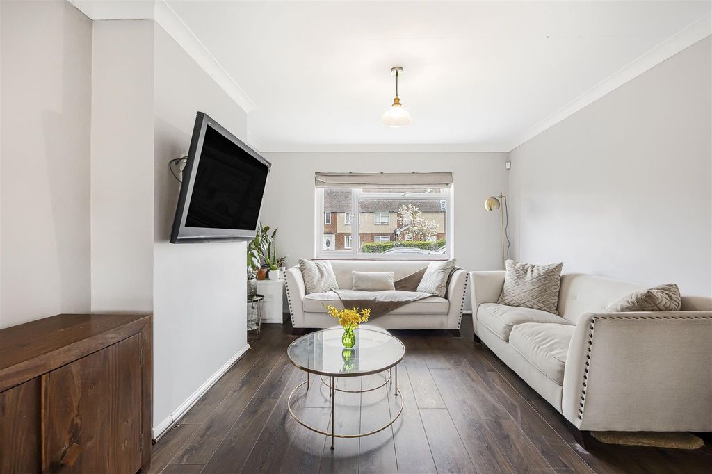 Property photo 2 of 20 13_77149.Jpg