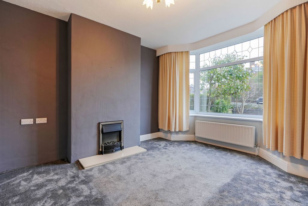 Property photo 3 of 25